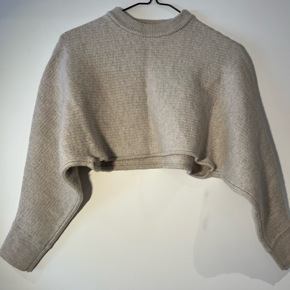 Wilfred Free crop knit sweater